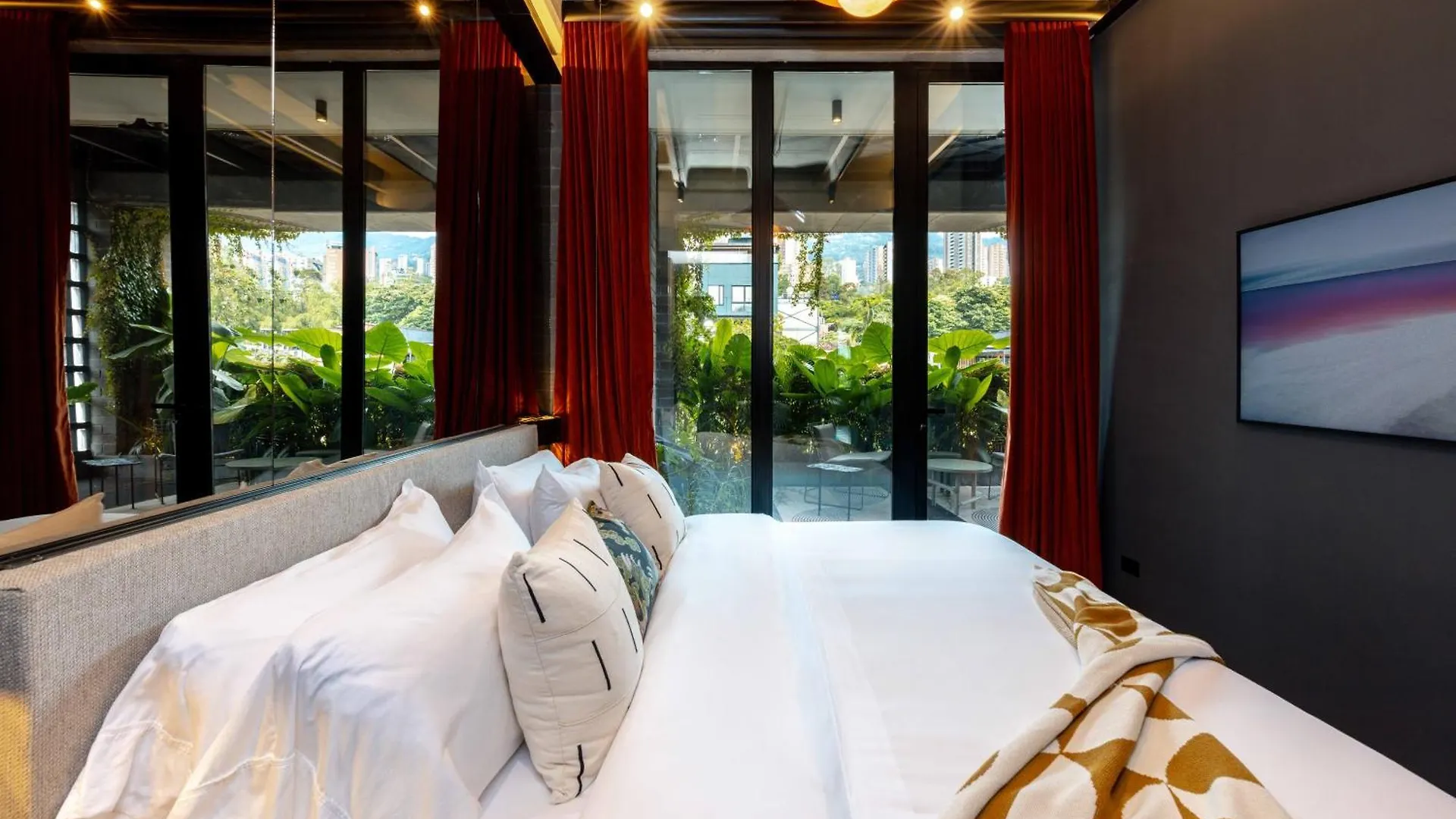 Primavera Luxury Apartments Medellin