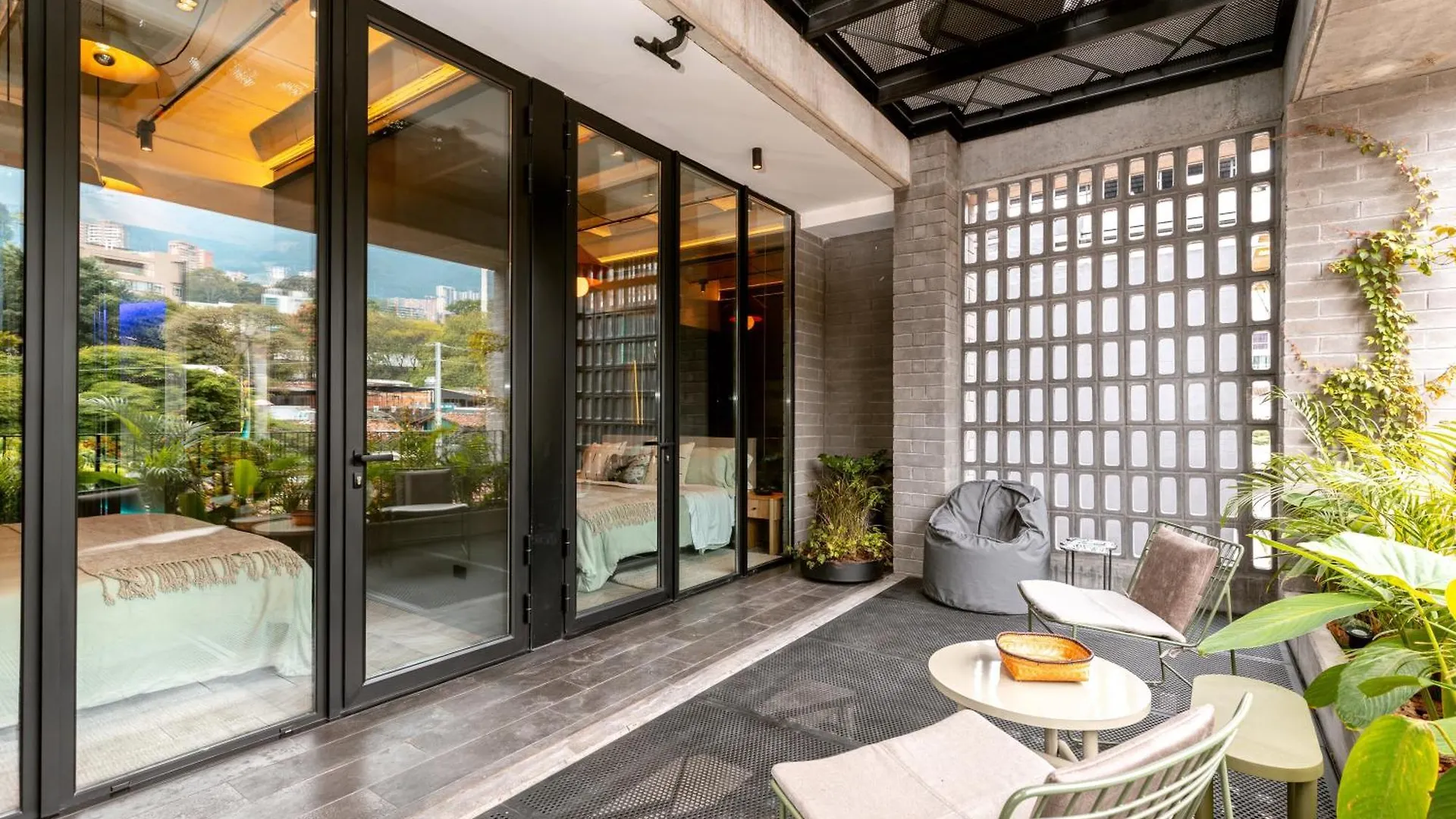 Primavera Luxury Apartments Medellin Hotel