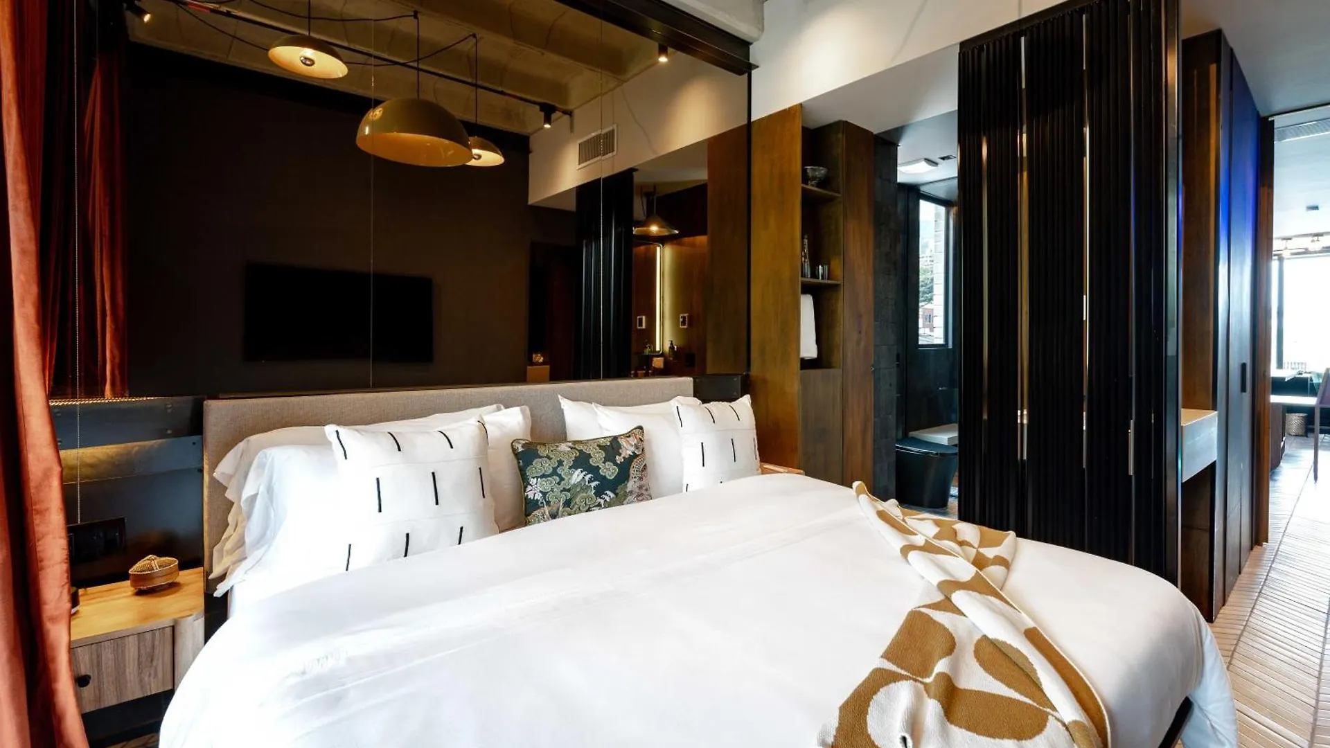 Primavera Luxury Apartments Medellin 5*,  Colombia