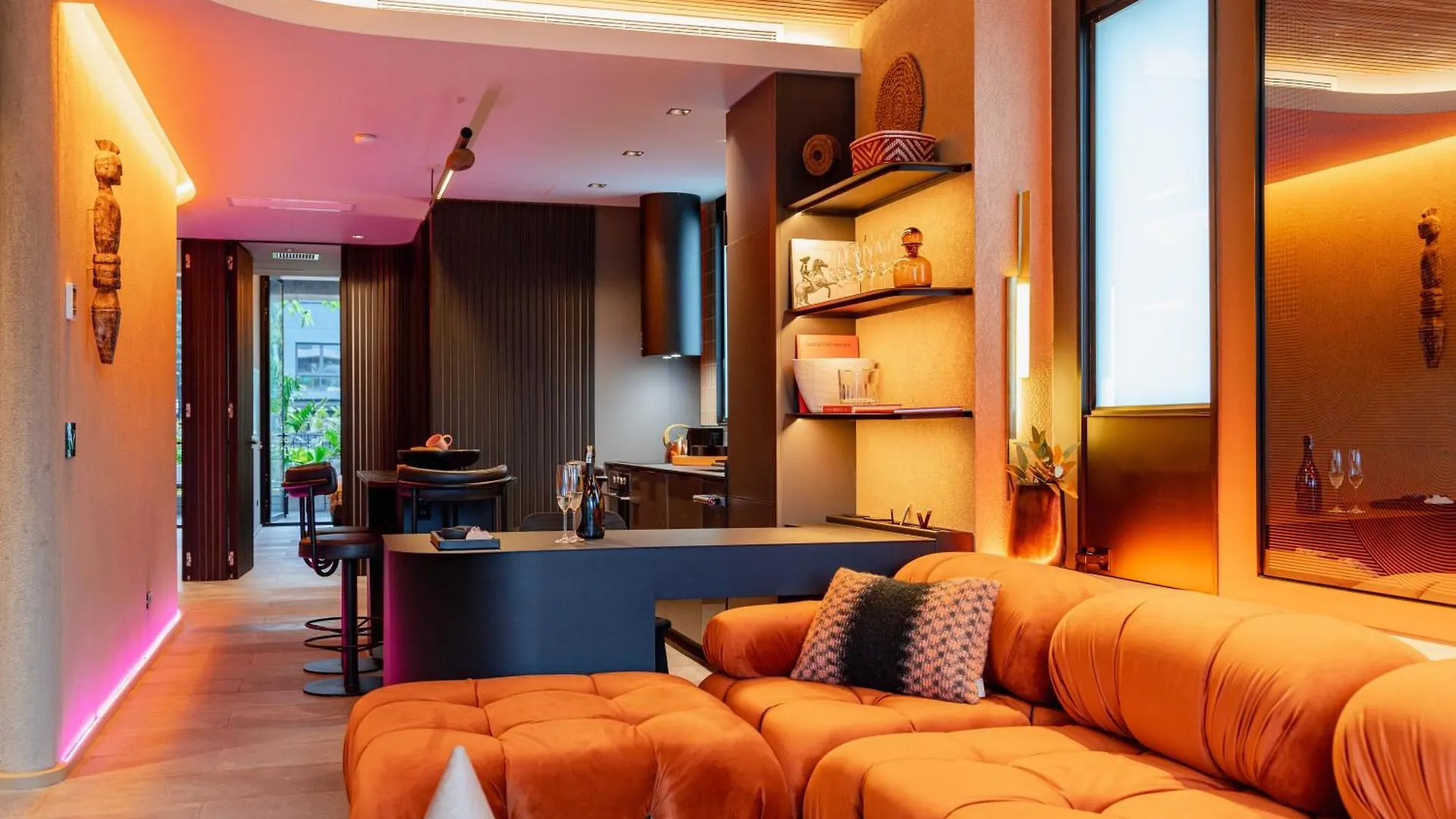 Primavera Luxury Apartments Medellin 5*,