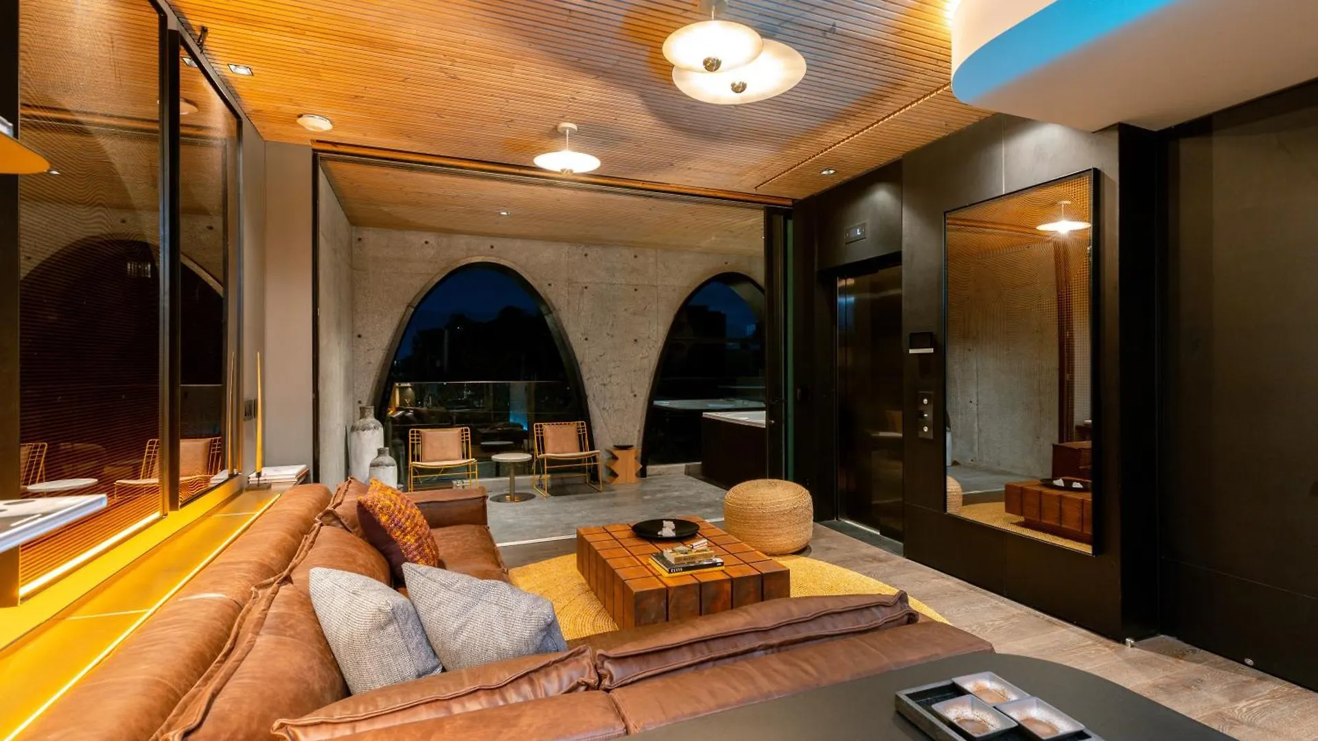 Primavera Luxury Apartments Medellin