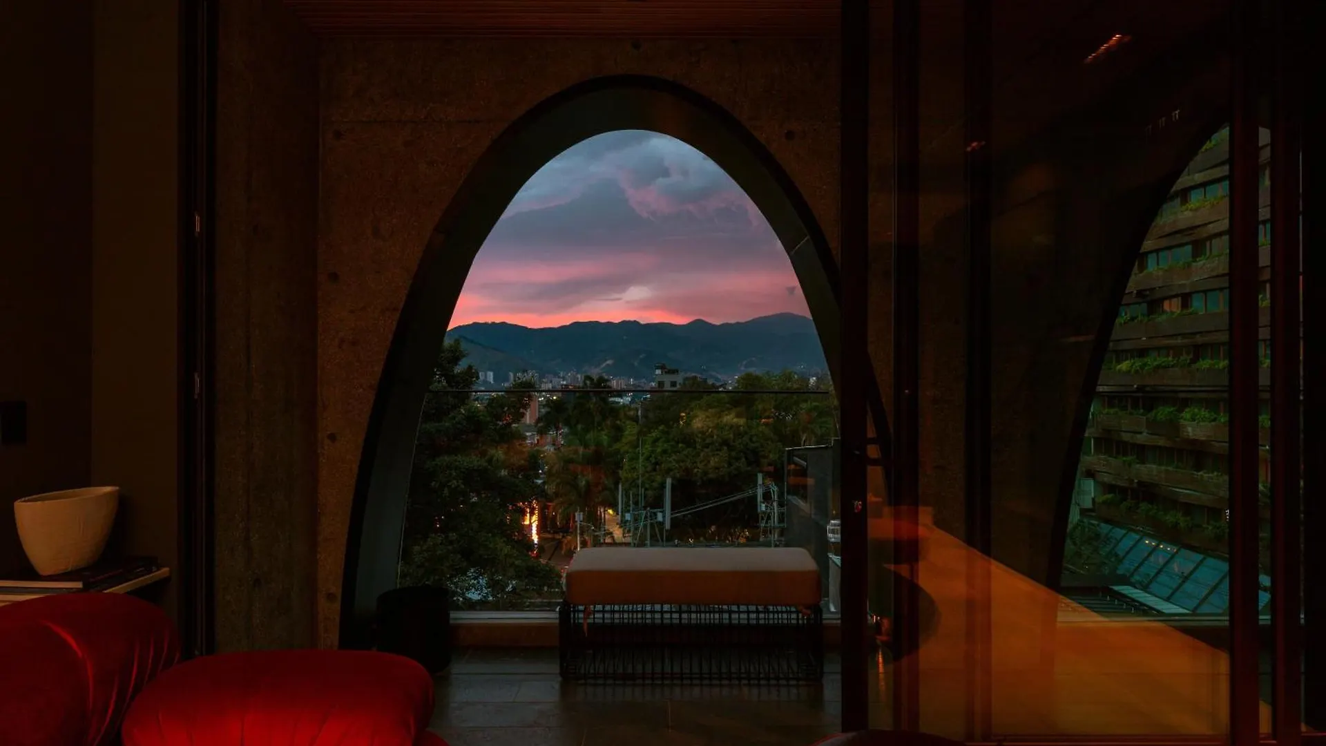 Primavera Luxury Apartments Medellin Hotel
